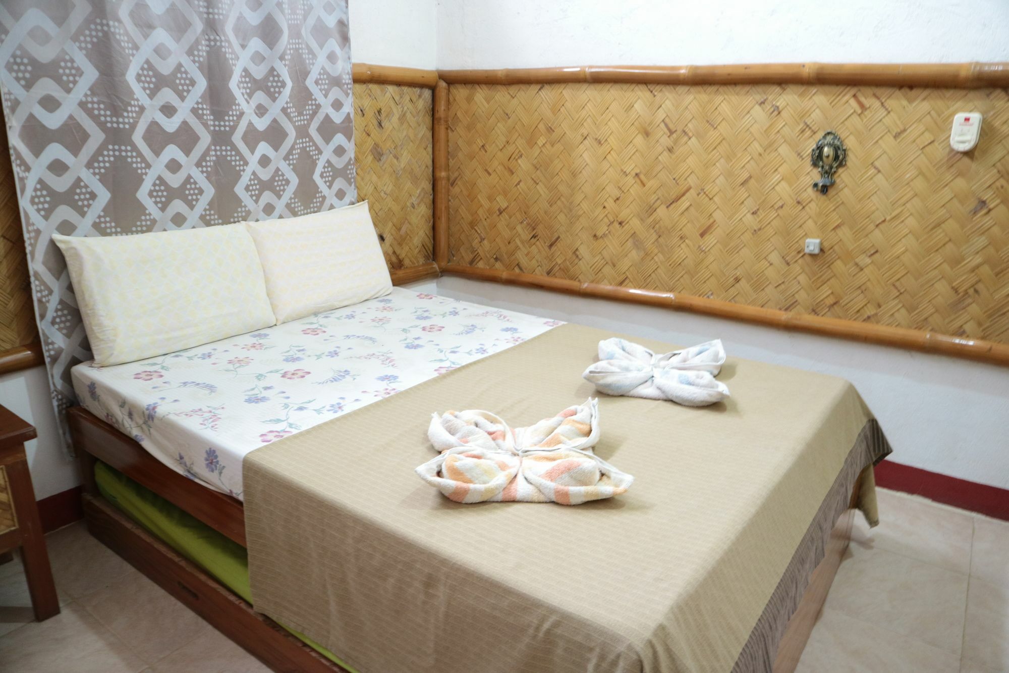 Rainforest Beach Hotel Ель-Нідо Екстер'єр фото