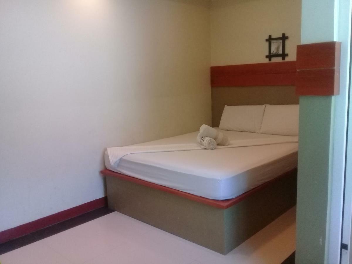 Rainforest Beach Hotel Ель-Нідо Екстер'єр фото
