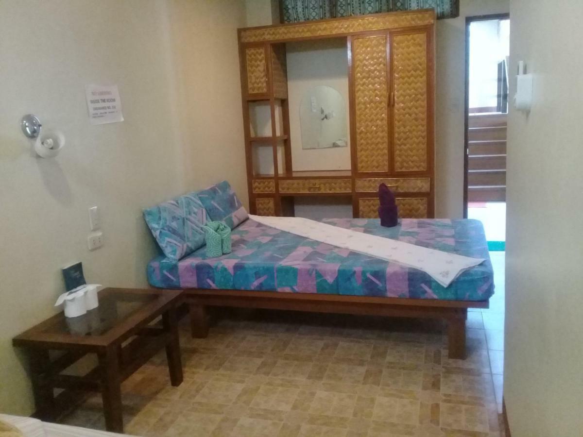 Rainforest Beach Hotel Ель-Нідо Екстер'єр фото
